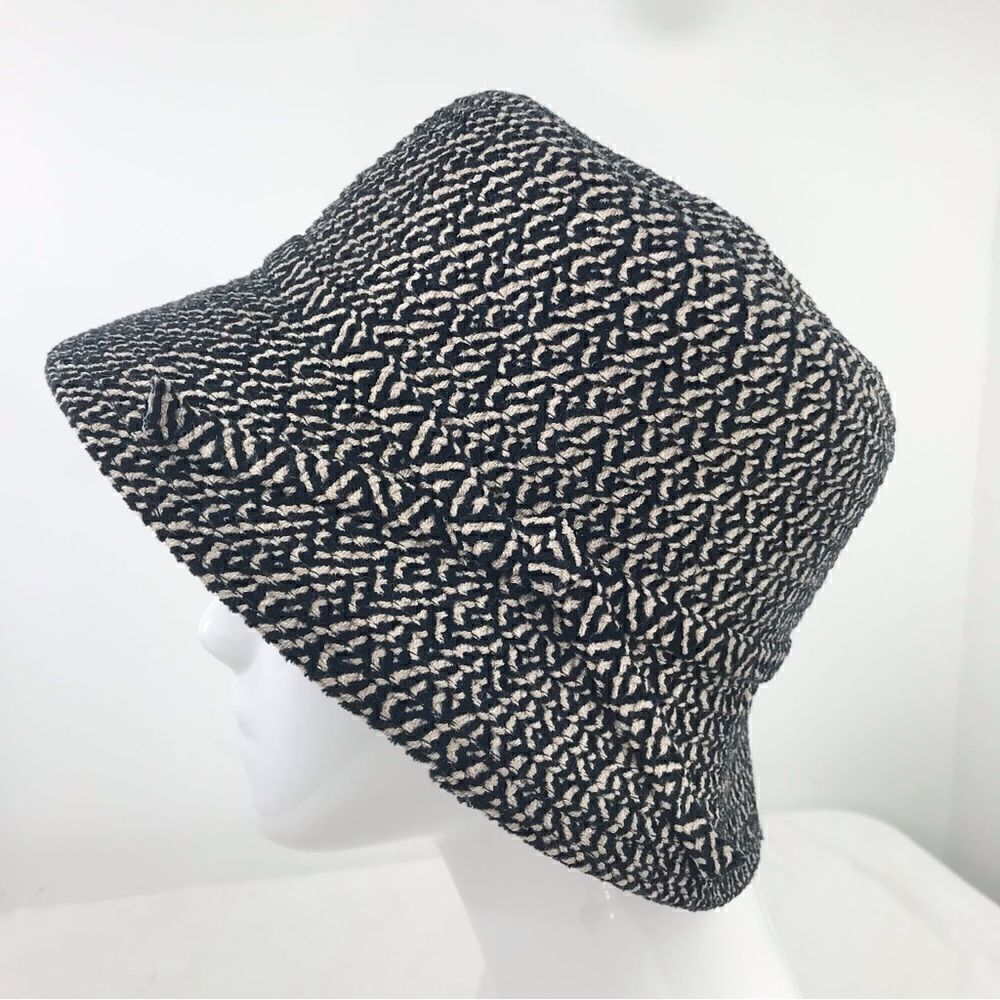 Black Tan Soft Woven Marled Tweed Fall Winter Hat